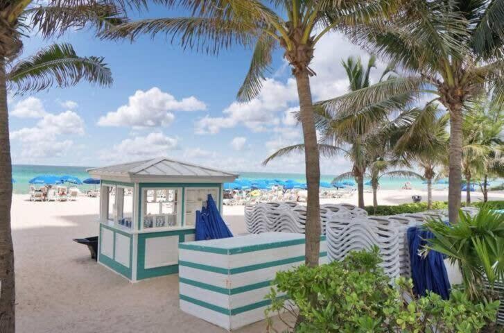 Beachfront Resort - Pool - Ocean View Balcony- Gym Miami Beach Eksteriør billede